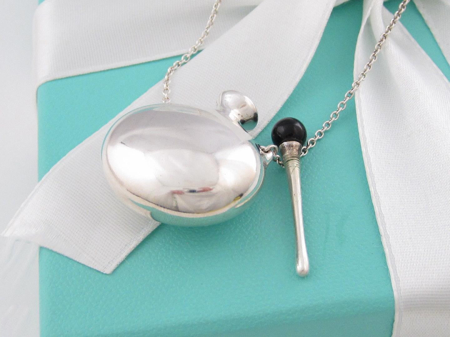 Peretti’s bottle pendant