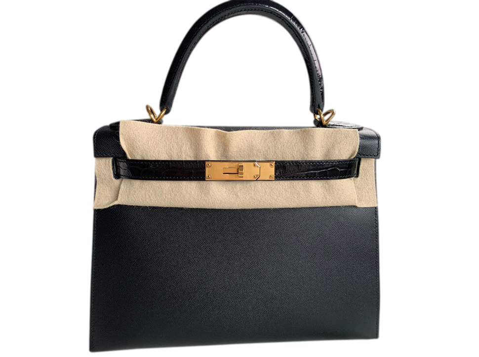 Buy original HERMÈS Kelly Sellier 28 H082738CCAD with Bitcoin!