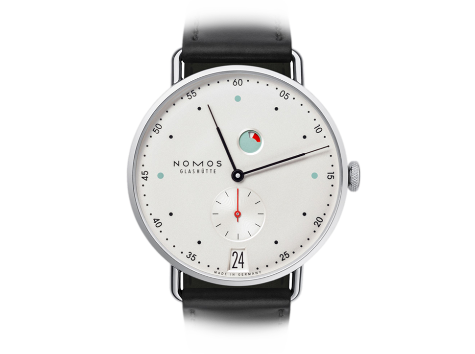 Buy original Nomos Glashuette Metro date power reserve 1101 with Bitcoin!