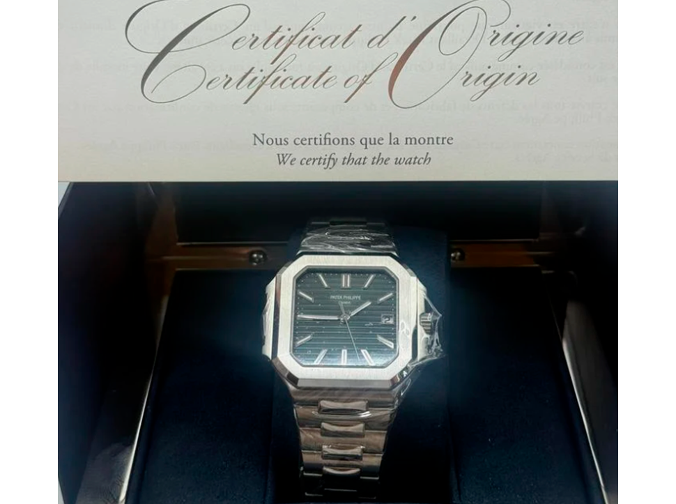 BitDials-Patek Philippe Cubitus 5821/1A-001 -buy-with-bitcoin