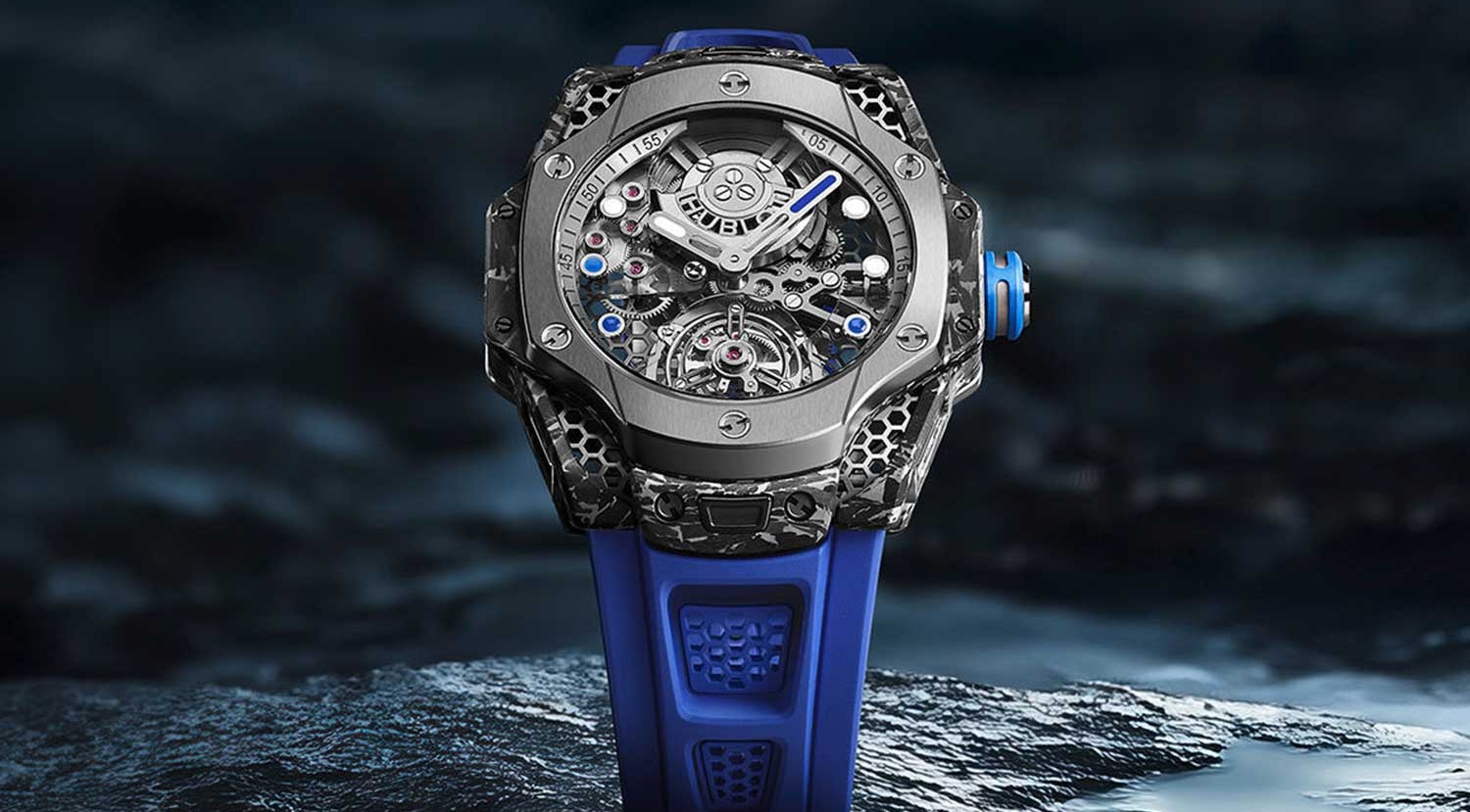 Discover the world of watch novelties.