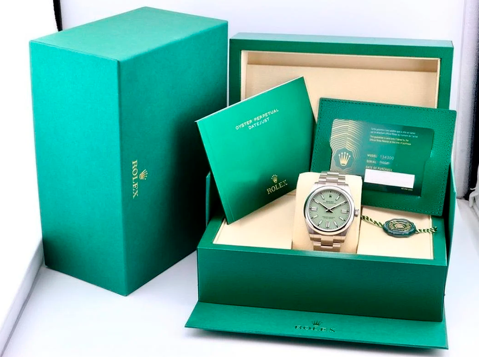 Buy original Rolex Oyster Perpetual 41 m 134300-0006 with Bitcoin!